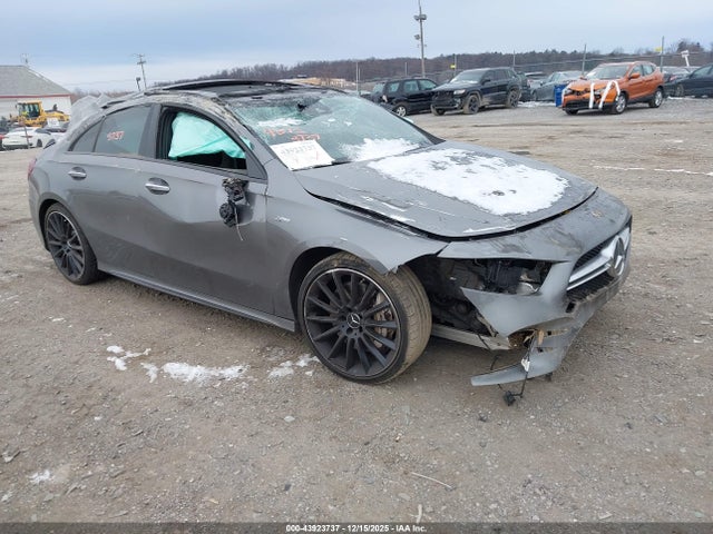 2021 MERCEDES-BENZ AMG A 35 W1K3G5BB2MJ288324