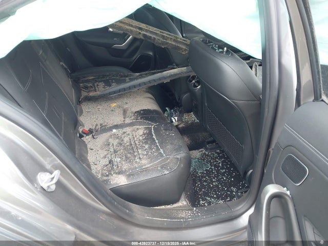 2021 MERCEDES-BENZ AMG A 35 W1K3G5BB2MJ288324 Photo 7