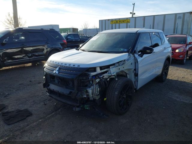 2022 MITSUBISHI OUTLANDER JA4J4UA87NZ070404 Photo 5