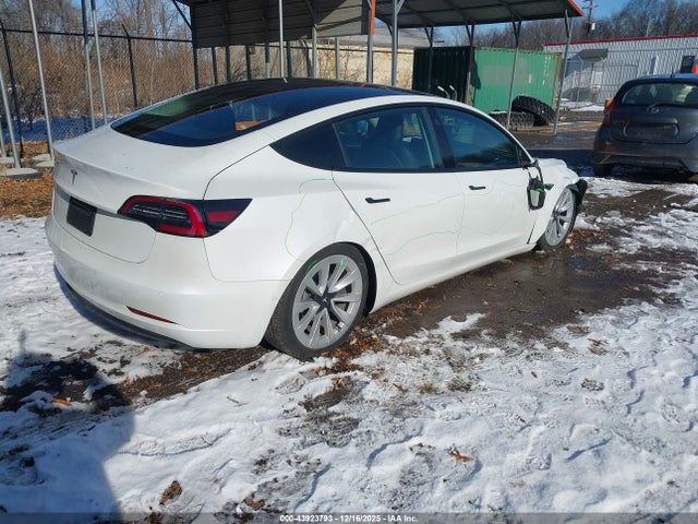 2021 TESLA MODEL 3 5YJ3E1EAXMF060011 Photo 3
