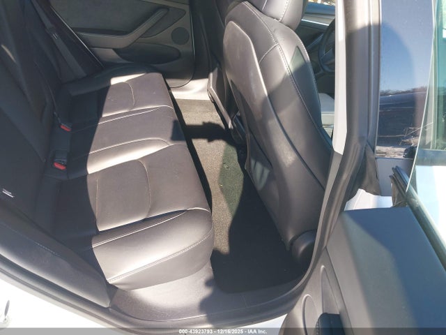 2021 TESLA MODEL 3 5YJ3E1EAXMF060011 Photo 7