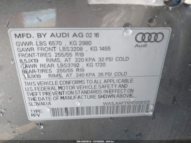 2017 AUDI Q7 WA1LAAF7XHD008125 Photo 8