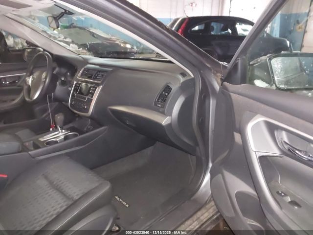 2018 NISSAN ALTIMA 1N4AL3AP9JC229694 Photo 4