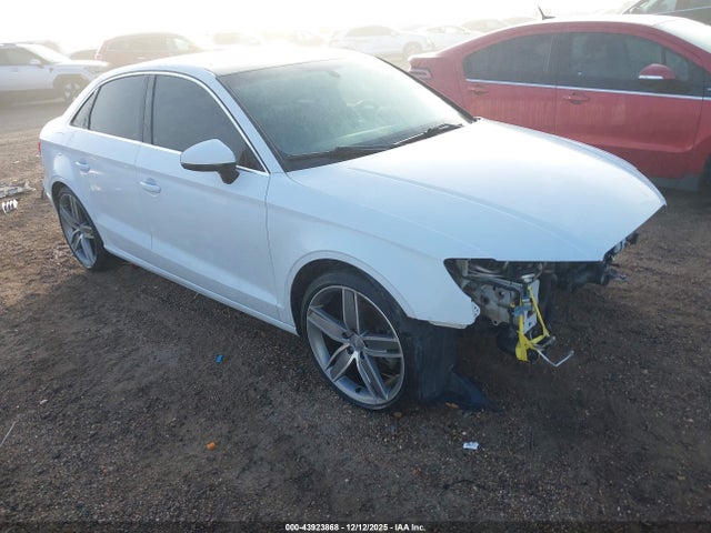 2015 AUDI A3 WAUEFGFF6F1073818