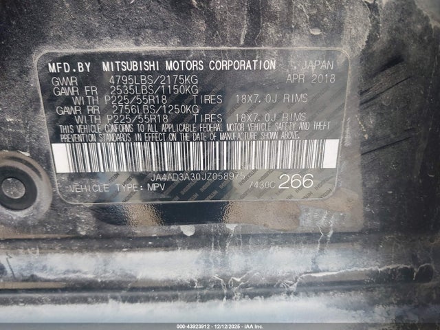 2018 MITSUBISHI OUTLANDER JA4AD3A30JZ058975 Photo 8