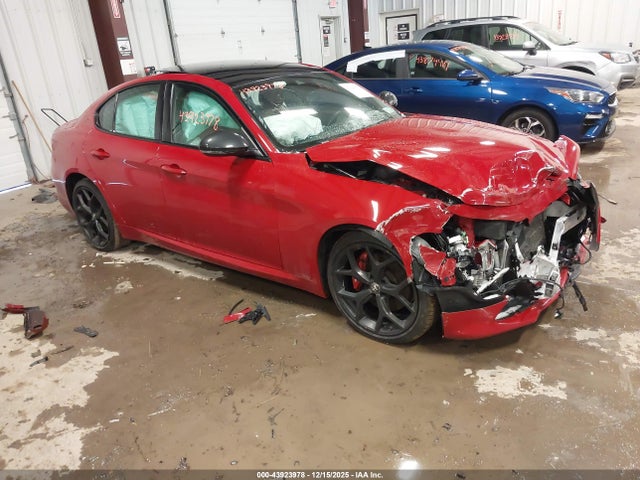 2020 ALFA ROMEO GIULIA ZARFANBN1L7637445
