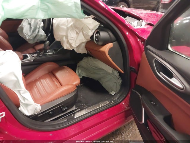 2020 ALFA ROMEO GIULIA ZARFANBN1L7637445 Photo 4