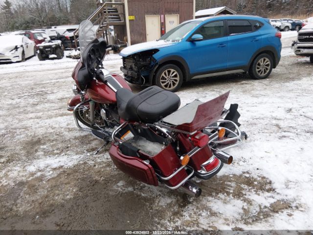 2010 HARLEY-DAVIDSON FLHTC 1HD1FF410AB601616 Photo 2