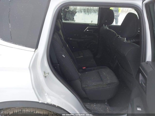 2022 MITSUBISHI OUTLANDER JA4J4TA87NZ042600 Photo 7