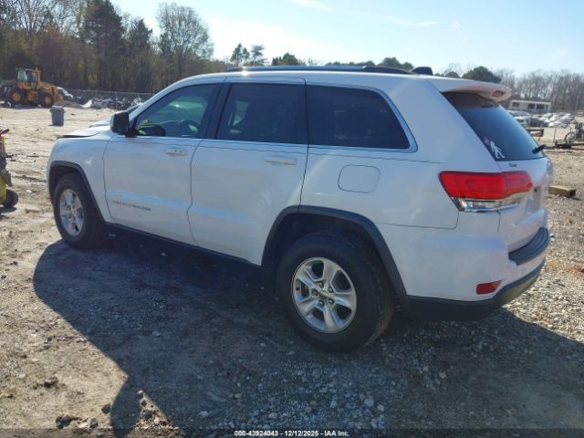 2016 JEEP GRAND CHEROKEE 1C4RJEAG3GC382241 Photo 2