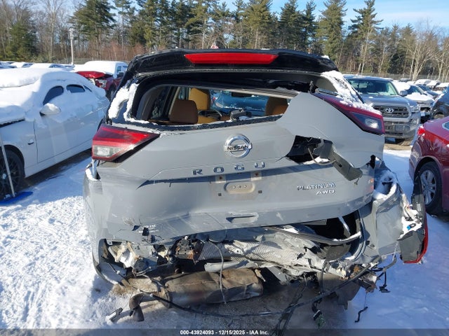 JN8AT3DD4MW315210 Nissan Rogue Platinum Intelligent Awd