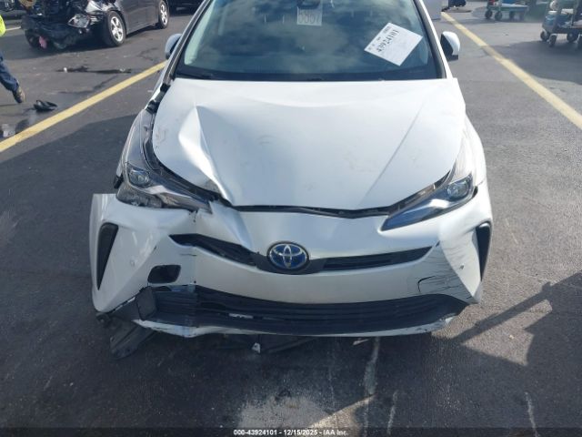 2021 TOYOTA PRIUS JTDKAMFU7M3138534 Photo 5