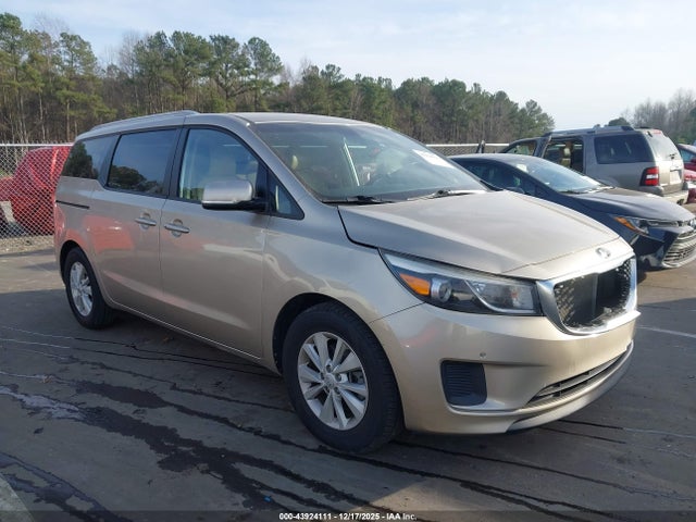 2016 KIA SEDONA KNDMB5C11G6215987