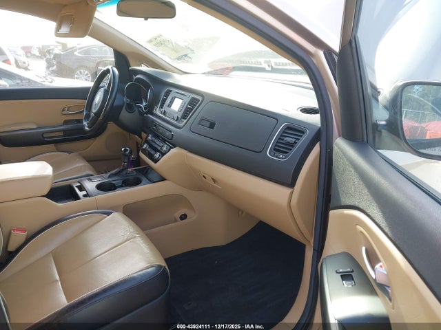 2016 KIA SEDONA KNDMB5C11G6215987 Photo 4