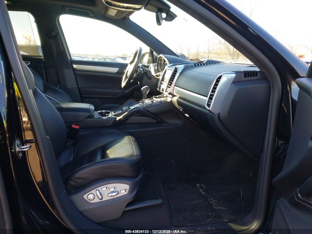 2015 PORSCHE CAYENNE WP1AC2A25FLA80618 Photo 4