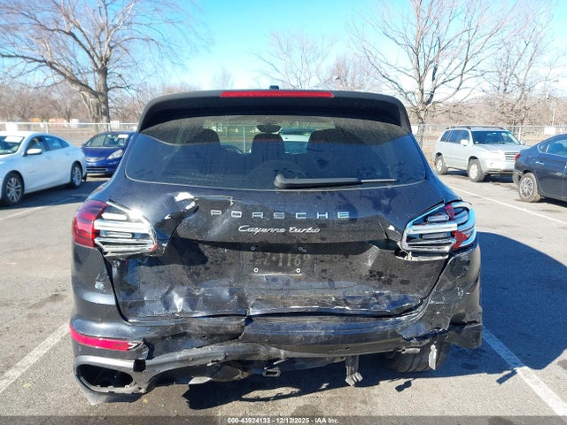 2015 PORSCHE CAYENNE WP1AC2A25FLA80618 Photo 5