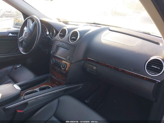 2011 MERCEDES-BENZ GL 450 4JGBF7BE7BA704715 Photo 4