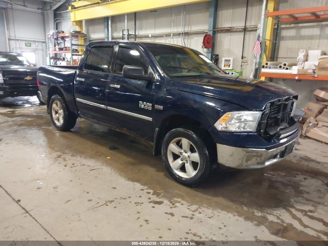 2015 RAM 1500 1C6RR7LT0FS586831