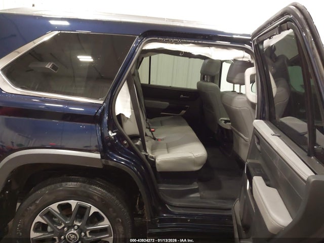 Aukcja sprzedaży 2024 Toyota Sequoia Limited, vin: 7SVAAABA4RX042694, numer aukcji: 43924272