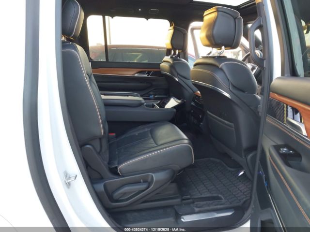 2024 JEEP GRAND WAGONEER L 1C4SJSGP2RS182631 Photo 7