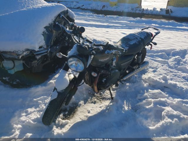 2022 TRIUMPH MOTORCYCLE STREET TWIN SMTD31G77NTAF2751 Photo 1