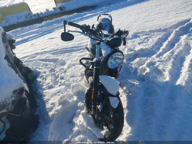 2022 TRIUMPH MOTORCYCLE STREET TWIN SMTD31G77NTAF2751 Photo 4