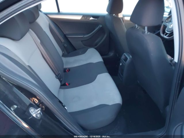 2017 VOLKSWAGEN JETTA 3VW2B7AJ0HM221672 Photo 7