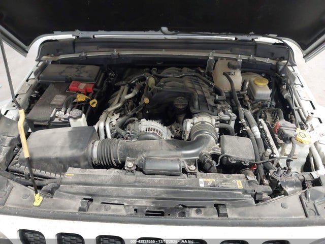 1C4HJXEG3NW149845 Jeep Wrangler Unlimited Sahara Altitude 4x4