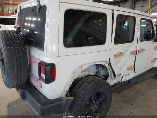 1C4HJXEG3NW149845 Jeep Wrangler Unlimited Sahara Altitude 4x4