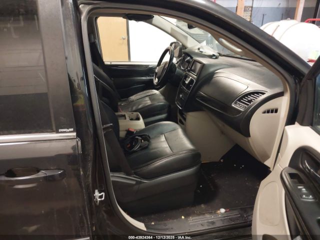 2014 CHRYSLER TOWN & COUNTRY 2C4RC1BG1ER217245 Photo 4