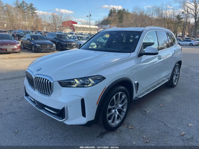 2025 BMW X5 PHEV 5UX43EU01S9Y38941 Photo 1