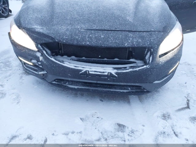 2016 VOLVO S60 INSCRIPTION LYV402FK9GB099582 Photo 5