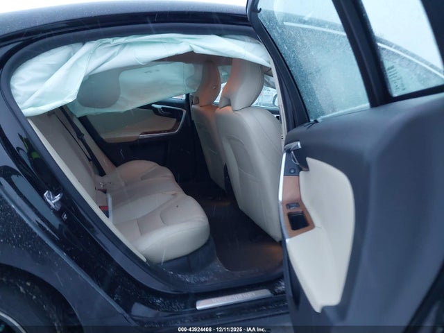 2016 VOLVO S60 INSCRIPTION LYV402FK9GB099582 Photo 7