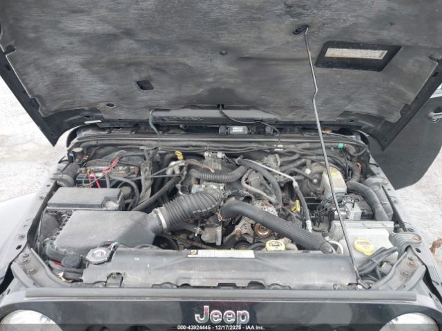 2008 JEEP WRANGLER 1J4FA54178L521860 Photo 9
