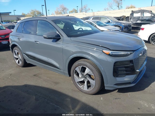 2025 AUDI Q6 E-TRON WA124BGF2SA067600 Photo 0