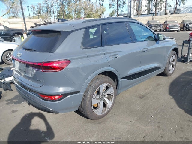 2025 AUDI Q6 E-TRON WA124BGF2SA067600 Photo 3