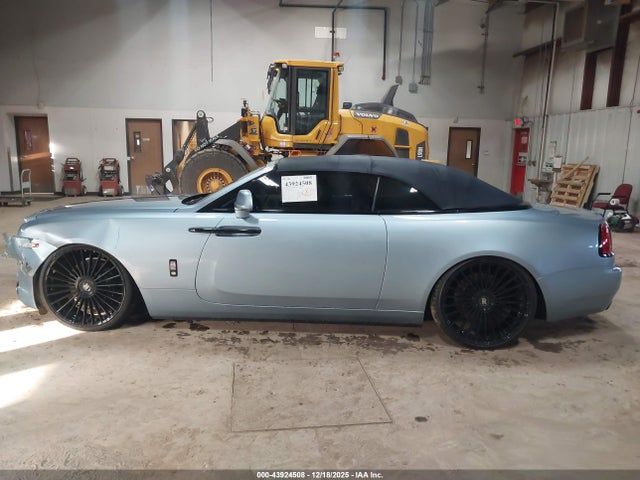 Rolls-Royce Dawn 2018 SCA666D51JU115709 Image 15