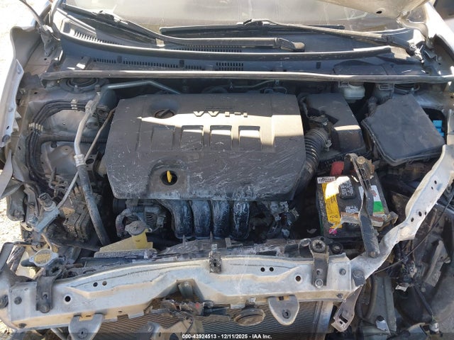Toyota Corolla Le Plus 2014 5YFBURHE1EP035046 Image 10