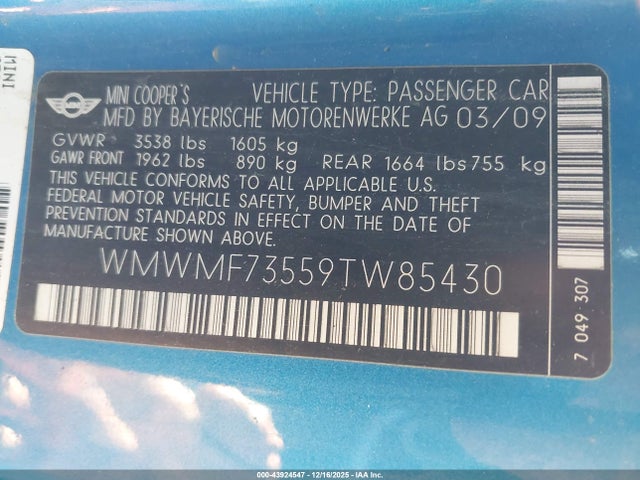 2009 MINI COOPER S WMWMF73559TW85430 Photo 8