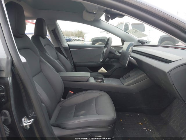 2025 TESLA MODEL 3 5YJ3E1EA0SF976399 Photo 4