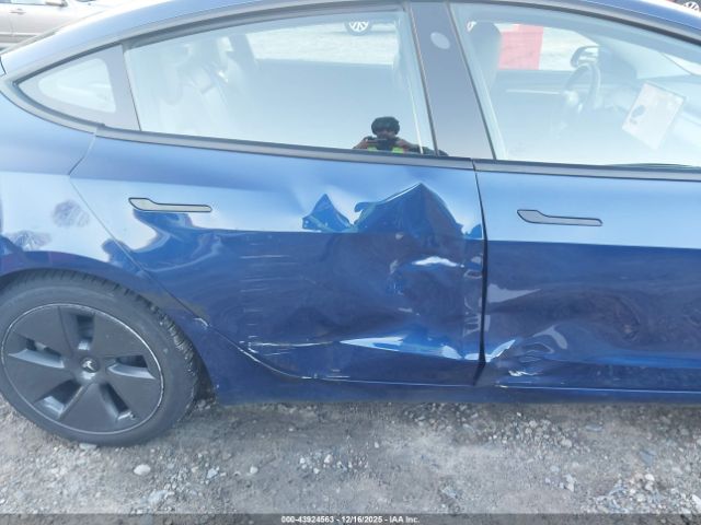2021 TESLA MODEL 3 5YJ3E1EA8MF092097 Photo 5