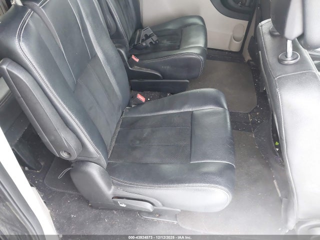 2C4RDGCG8JR238814 Dodge Grand Caravan Sxt
