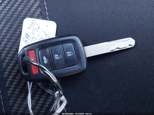 Honda Civic Lx 2018 2HGFC2F57JH609598 Image 11