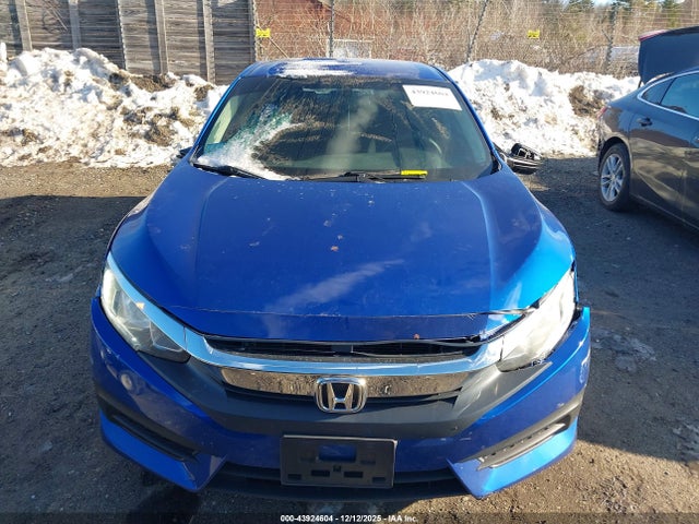 Honda Civic Lx 2018 2HGFC2F57JH609598 Image 12