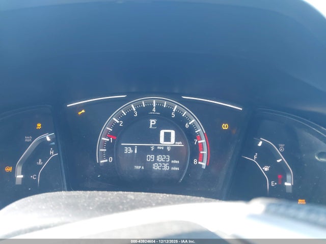 Honda Civic Lx 2018 2HGFC2F57JH609598 Image 7