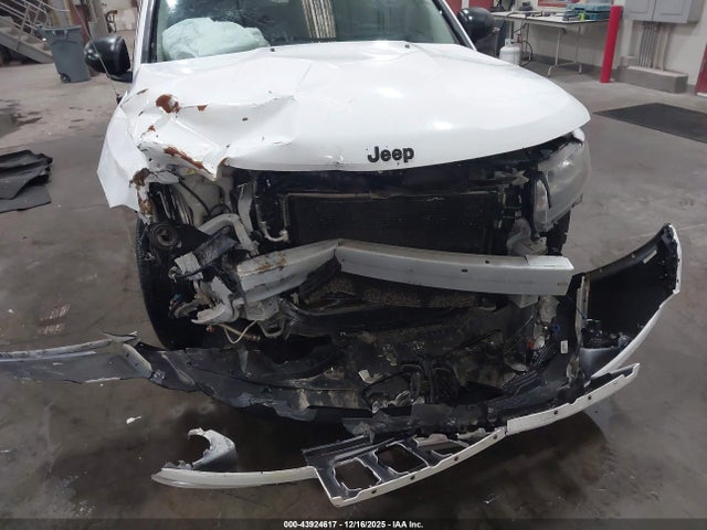 Aukcja sprzedaży 2015 Jeep Compass Altitude Edition, vin: 1C4NJDBB0FD396716, numer aukcji: 43924617