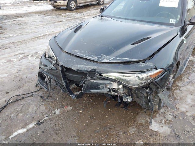 2021 ALFA ROMEO GIULIA ZARFAMEV0M7648976 Photo 5