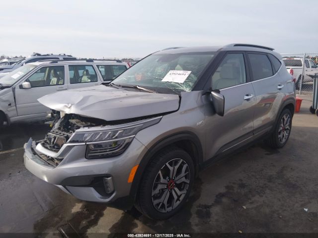 2022 KIA SELTOS KNDETCA29N7242671 Photo 1