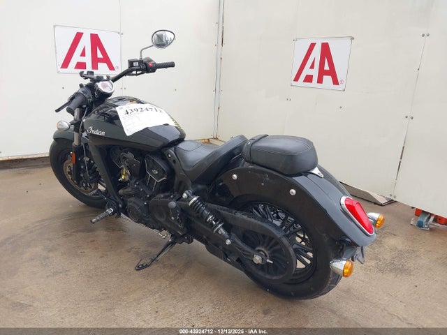 2020 INDIAN MOTORCYCLE CO. SCOUT 56KMSB110L3155367 Photo 2