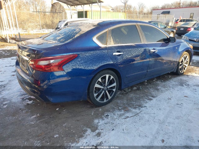 Aukcja sprzedaży 2017 Nissan Altima 2.5 Sr, vin: 1N4AL3AP8HN332569, numer aukcji: 43924725